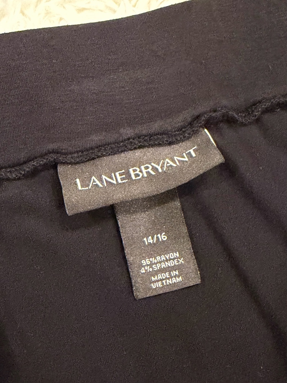 Lane Bryant Pull-On Maxi Skirt 14/16 Black Elastic Waist Flowy Comfort Plus Size - Picture 4 of 4